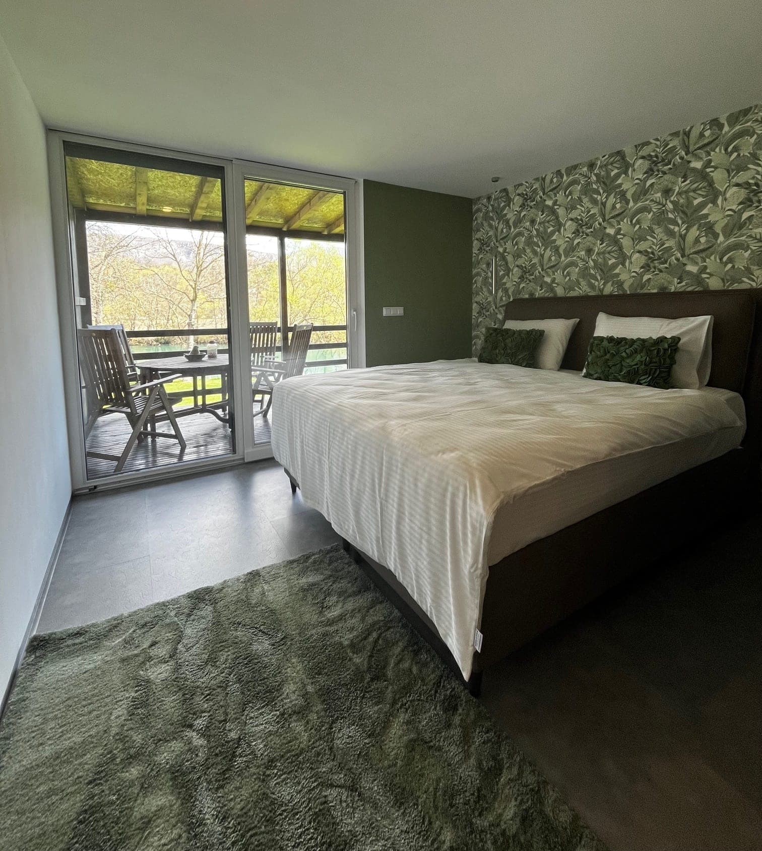 Comfort Room with River View